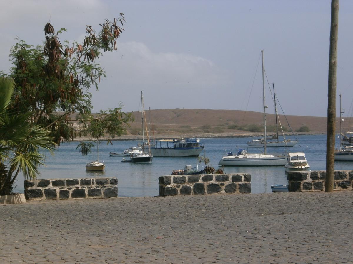 Bed and Breakfast Yacht Club Sal Palmeira Екстер'єр фото